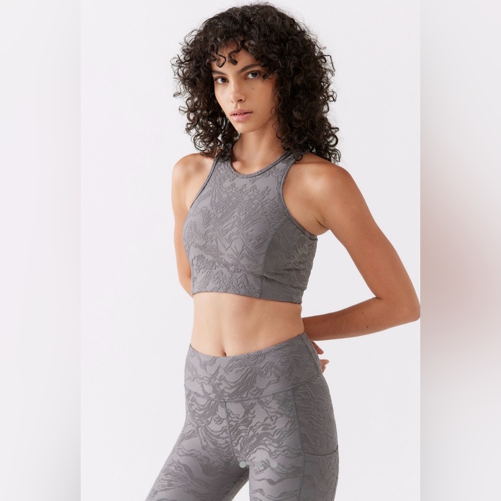 NWT Urban Outfitters Twenty Gray Patterned Sports Bra Size L